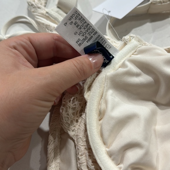 Bathing suit - Picture 4 of 6